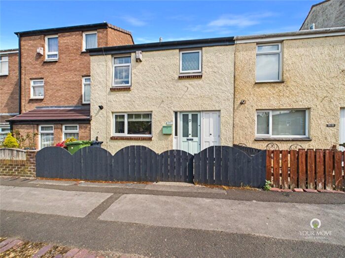 3 Bedroom Terraced House For Sale In Saddleback, Albany, Washington, NE37