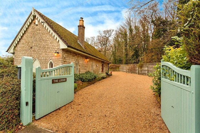 3 Bedroom Detached House For Sale In Mereworth Road, Mereworth, Maidstone, Kent, ME18