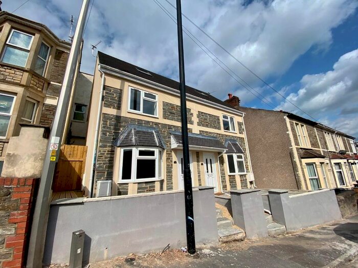 3 Bedroom Semi-Detached House To Rent In Air Balloon Road, St George, Bristol BS5