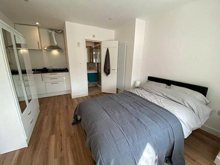 Studio To Rent In Tokyngton Avenue Wembley, HA9