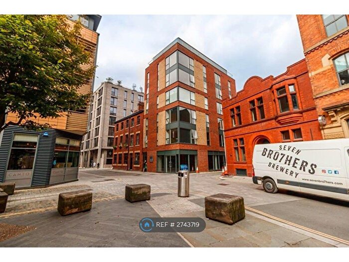 2 Bedroom Flat To Rent In Blossom Street, Manchester, M4