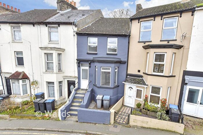 3 Bedroom Terraced House For Sale In Tower Hamlets Road, Dover, Kent, CT17