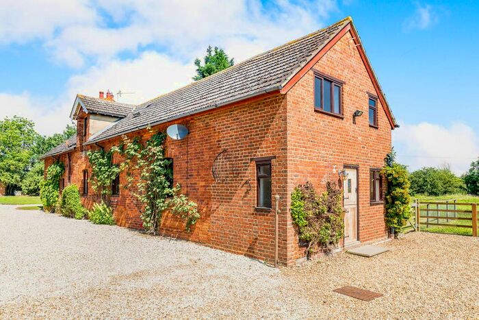 2 Bedroom Semi-Detached House To Rent In Cranfield Road, Wootton, MK43