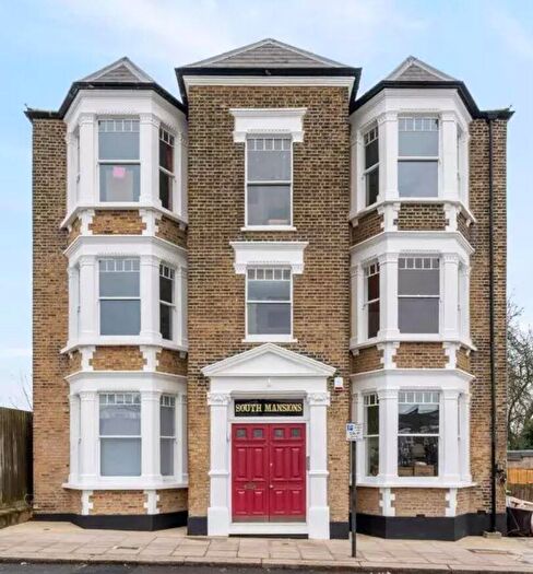 3 Bedroom Apartment For Sale In Gondar Gardens, West Hampstead, London, NW6
