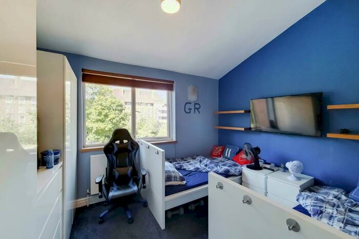 4 Bedroom House To Rent In Pollard Close, Highbury And Islington, London, N7