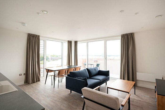 3 Bedroom Flat To Rent In The Kell, Gillingham Gate Road, Gillingham, ME4