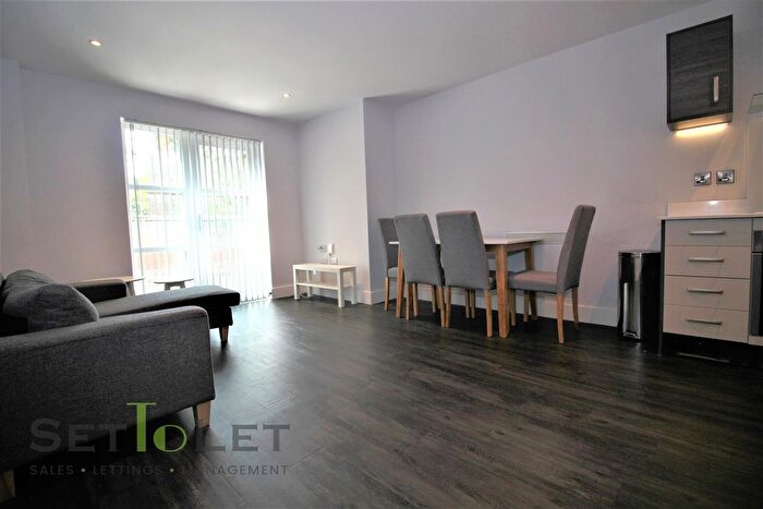 2 Bedroom Flat To Rent In Aria Apartments, Chatham Street, Leicester, LE1