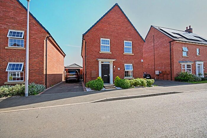 4 Bedroom Detached House For Sale In Vermilion Way, Ashlawn Gardens, Rugby, CV22