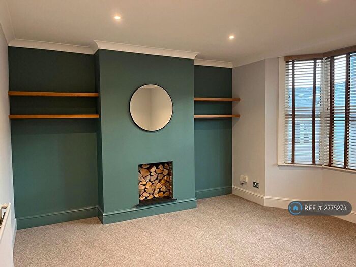 1 Bedroom Flat To Rent In Hamilton Road, Brighton, BN1