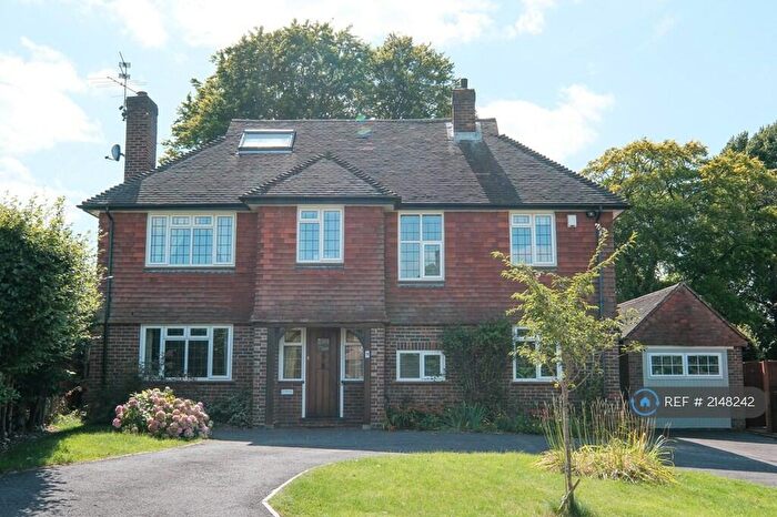 5 Bedroom Detached House To Rent In Gateways, Guildford, GU1