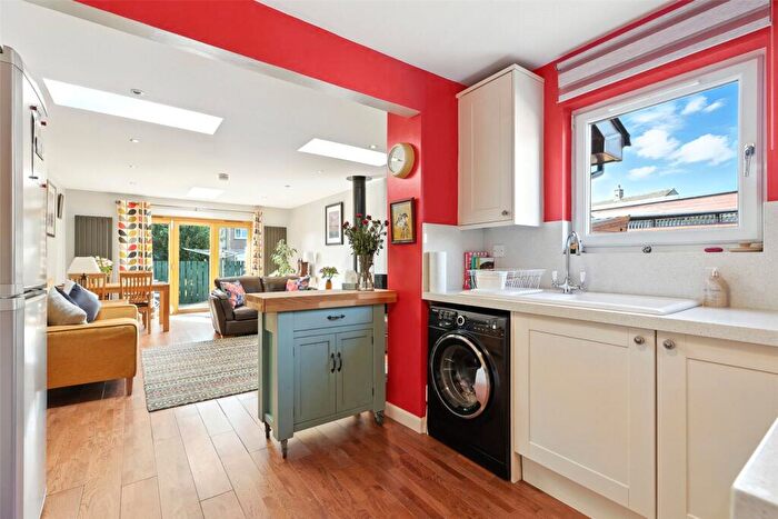 3 Bedroom Bungalow For Sale In Balmanno Park, Bridge Of Earn, Perth, PH2
