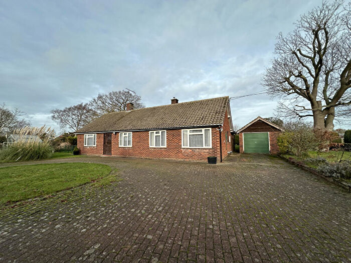 3 Bedroom Detached Bungalow For Sale In Harleston Road, Harleston, IP14