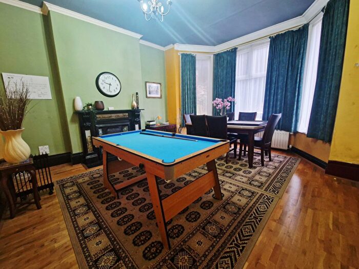 5 Bedroom Property To Rent In Preston New Road, Blackburn, BB2