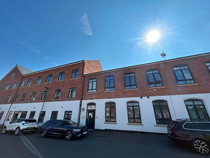 2 Bedroom Apartment To Rent In Westbridge House, Holland Street, Nottingham, NG7