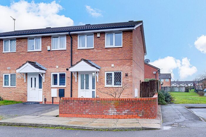 2 Bedroom Property For Sale In Peregrine Close, Lenton, NG7