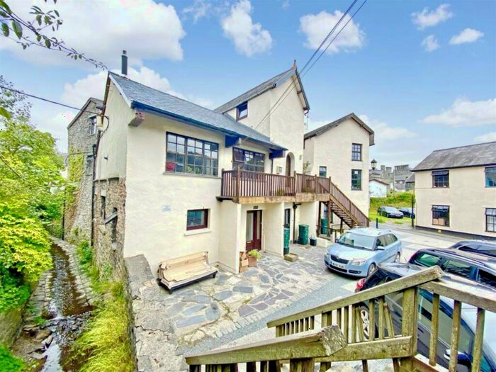 2 Bedroom Apartment For Sale In The Old Brewery, Willow Street, Llanrwst, LL26