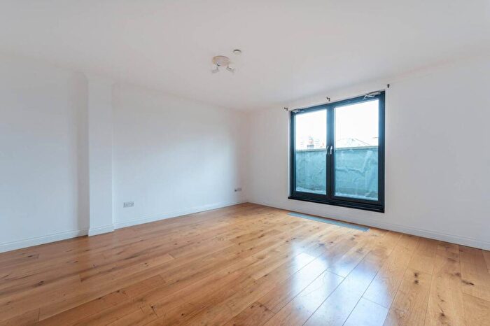 1 Bedroom Flat To Rent In Fellmonger's Yard, Croydon, CR0