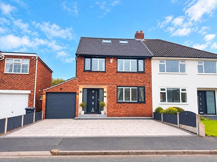 4 Bedroom Semi Detached House For Sale In Penrith Crescent, Maghull, L31