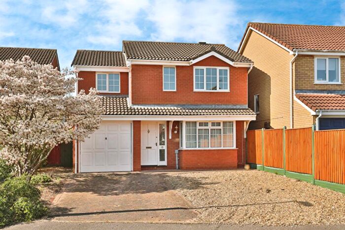 4 Bedroom Detached House For Sale In Bluebell Close, Scarning, Dereham, NR19