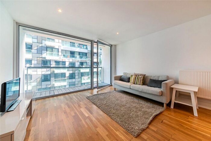 1 Bedroom Flat To Rent In Millharbour, Canary Wharf, E14