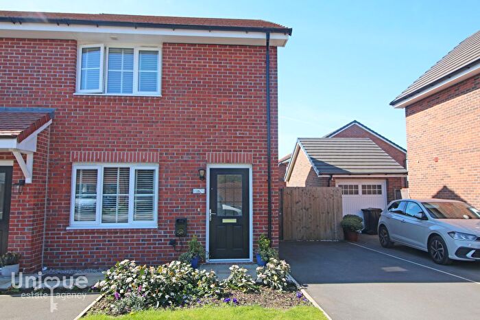 3 Bedroom End Of Terrace House For Sale In Nave Close, Warton, PR4