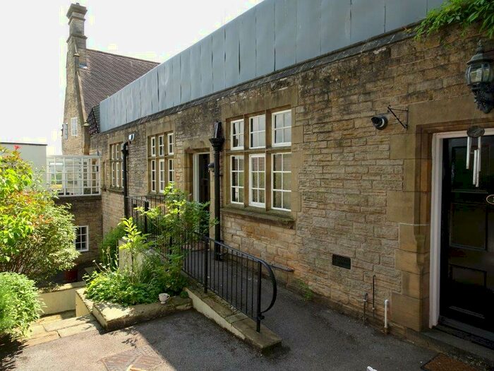 2 Bedroom Apartment To Rent In St Josephs, Howard Road, S6