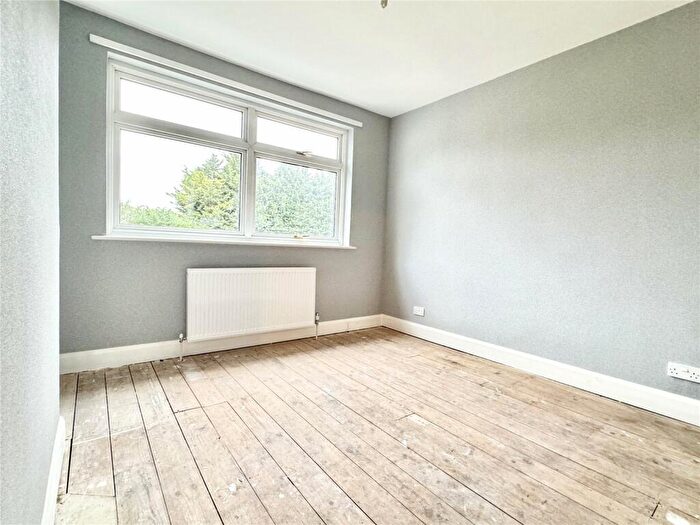 3 Bedroom Detached House For Sale In Beechenlea Lane, Swanley, Kent, BR8