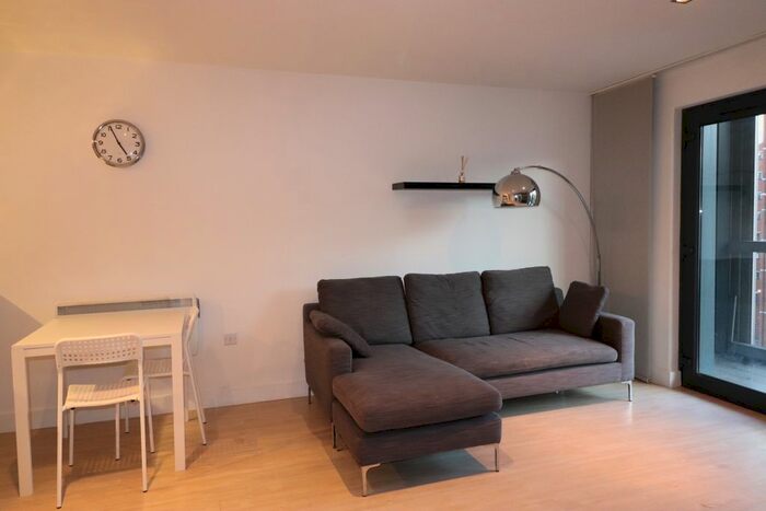 2 Bedroom Flat To Rent In Clive Passage, Birmingham, Birmingham, B4