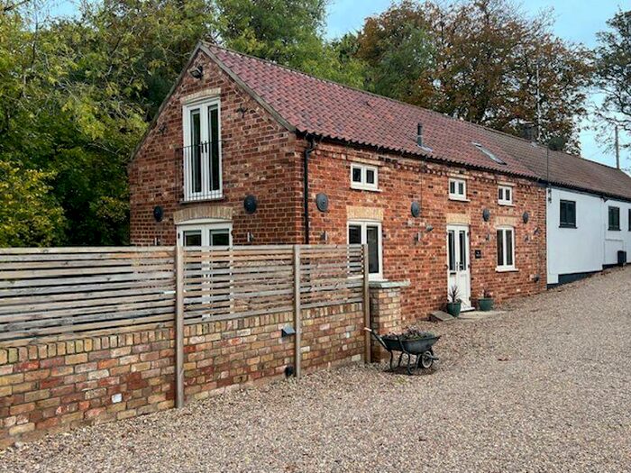 2 Bedroom Semi-Detached House For Sale In Mill Lane, Legbourne, LN11