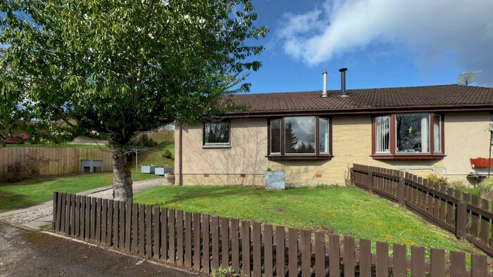 2 Bedroom Semi-Detached Bungalow For Sale In Birch Grove, Boat Of Garten, PH24