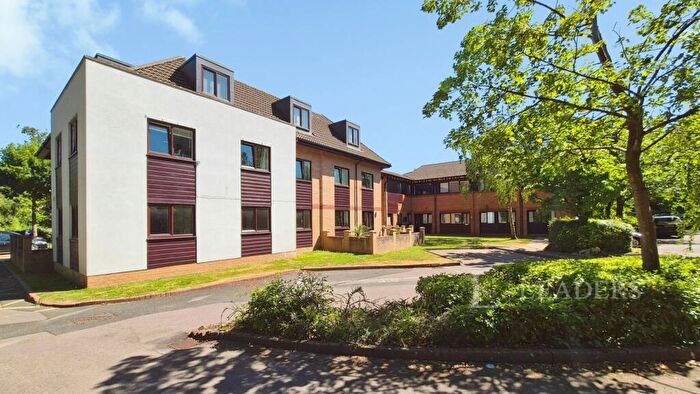 1 Bedroom Apartment For Sale In Wickham Road, Fareham, Hampshire, PO16