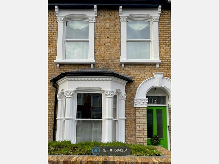 3 Bedroom Terraced House To Rent In Coopersale Road, London, E9