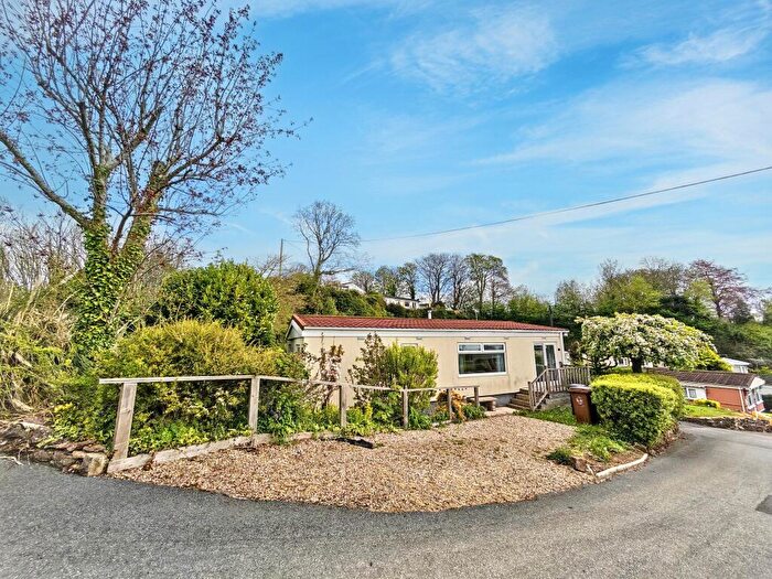 2 Bedroom Park Home For Sale In Magpie Crescent, Exonia, Exeter, EX2