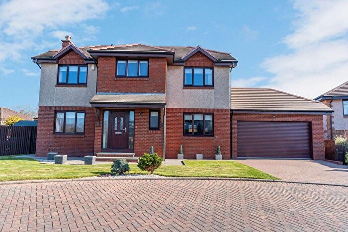 4 Bedroom Detached House For Sale In The Sheiling, Cairneyhill, Dunfermline, KY12