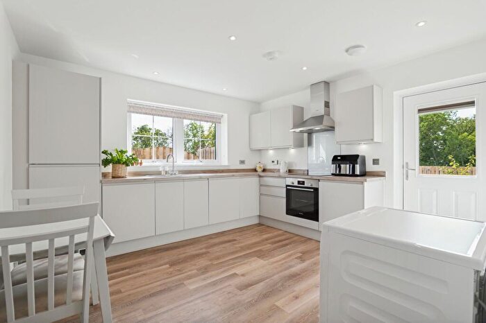 3 Bedroom Detached Bungalow For Sale In Milquhanzie Way, Crieff, PH7