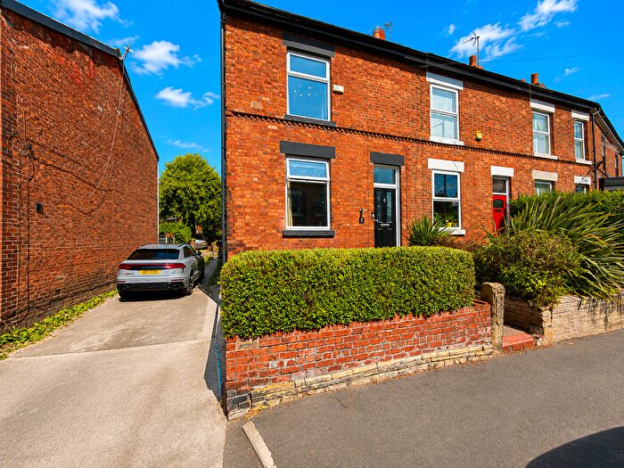3 Bedroom End Of Terrace House For Sale In Adswood Lane East, Davenport, Stockport, SK2