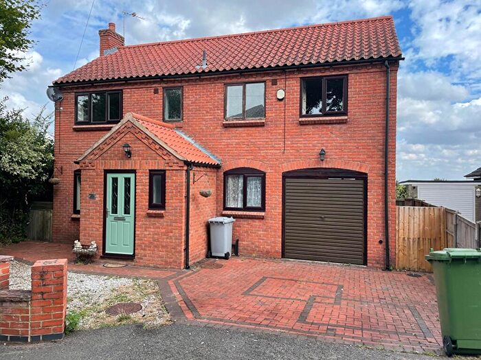 3 Bedroom House To Rent In Beck Lane, Blidworth, NG21