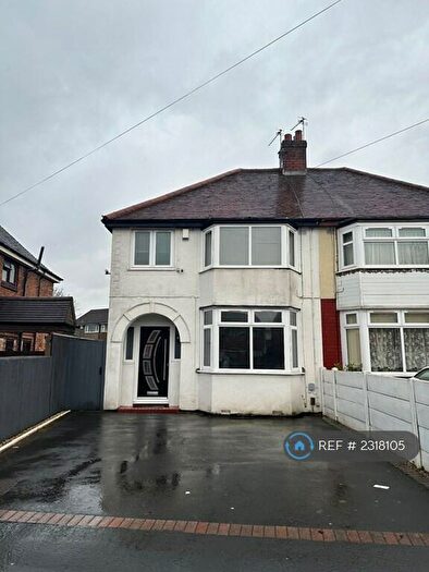 3 Bedroom Semi-Detached House To Rent In Coneygree Road, Tipton, DY4