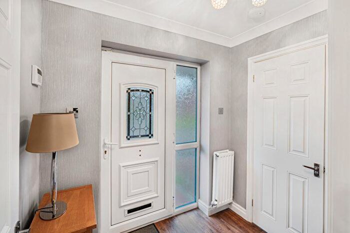4 Bedroom Detached House For Sale In Great Flatt, Passmonds, Rochdale, OL12