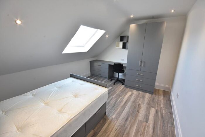 4 Bedroom Maisonette To Rent In Forsyth Road, Jesmond, NE2