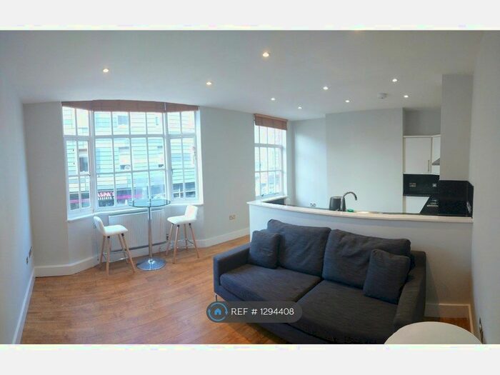 1 Bedroom Flat To Rent In Clasketgate, Lincoln LN2