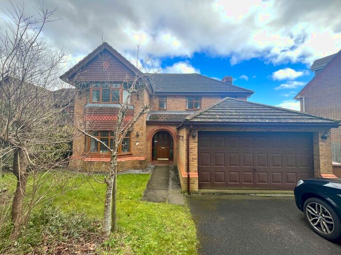 4 Bedroom House To Rent In Morgan Le Fay Drive, Chandlers Ford, SO53