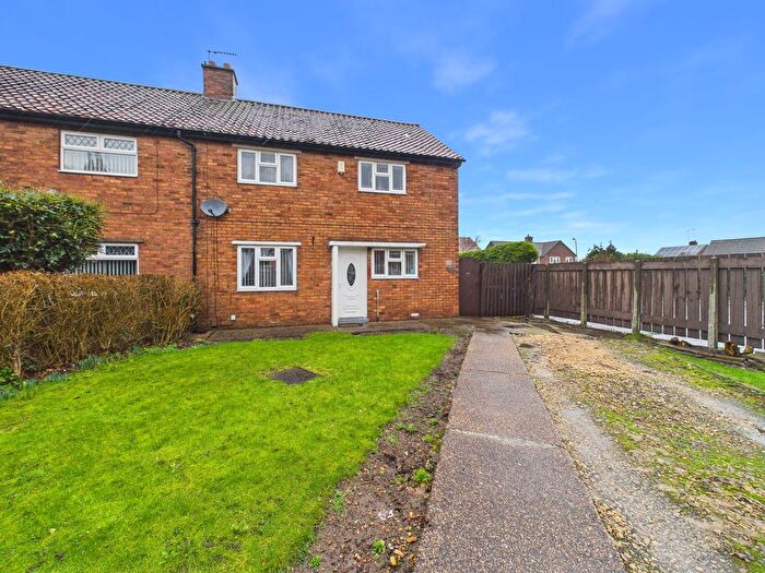 3 Bedroom Semi Detached House For Sale In York Street, Sutton In Ashfield, Nottinghamshire, NG17