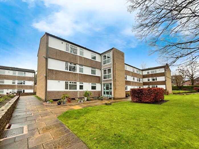 2 Bedroom Apartment For Sale In Queens Road, Harrogate, HG2