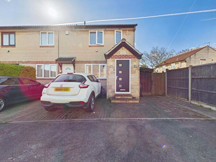 3 Bedroom End Of Terrace House For Sale In Taylor Court, Worle, Weston-Super-Mare, BS22