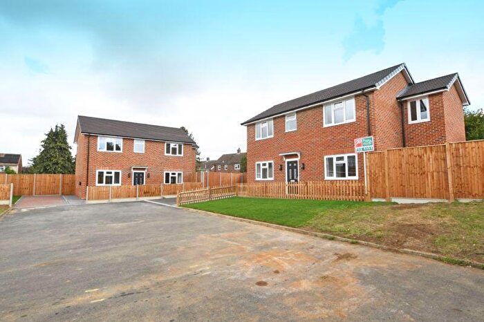 3 Bedroom Detached House For Sale In Westmorland Road/Wiltshire Way, Maidstone, ME15