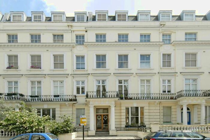 1 Bedroom Flat To Rent In Radford House, 1 Pembridge Gardens, London W2