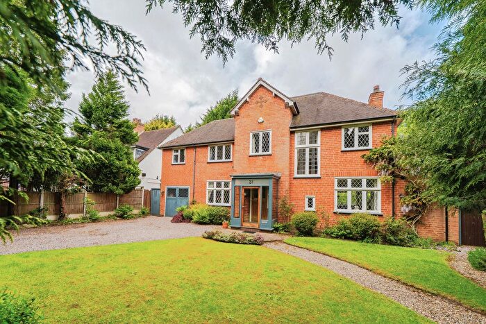 4 Bedroom Detached House For Sale In Croftdown Road, Harborne, B17