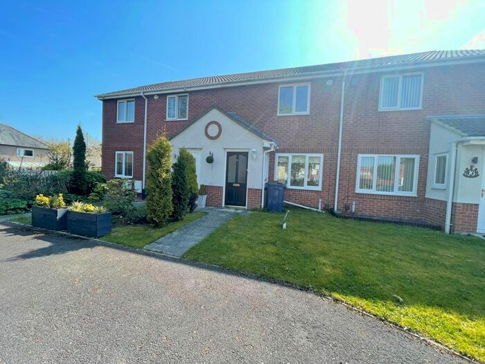 2 Bedroom Terraced House To Rent In Sandpiper Close, Ryton, NE40