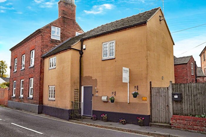 3 Bedroom Cottage For Sale In High Street, Repton, Derby, DE65